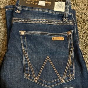 Wrangler Women's Classic Blue Boot Cut Jeans size 1 / 26